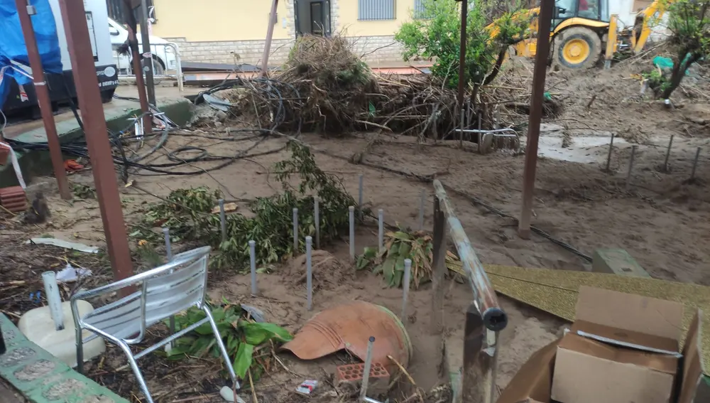 Imagen del bar 'El Molino' de María Dolores en Sot de Chera, destrozado por la DANA. Imagen del bar 'El Molino' de María Dolores en Sot de Chera, destrozado por la DANA.