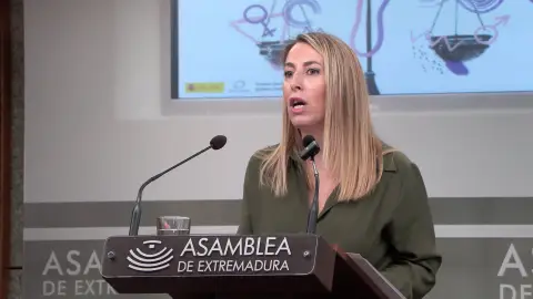 La presidenta de la Junta de Extremadura, María Guardiola, en el acto institucional por el 8 de Marzo La presidenta de la Junta de Extremadura, María Guardiola, en el acto institucional por el 8 de Marzo