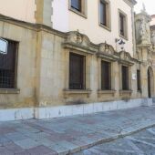 Fachada de la Audiencia Provincial de León