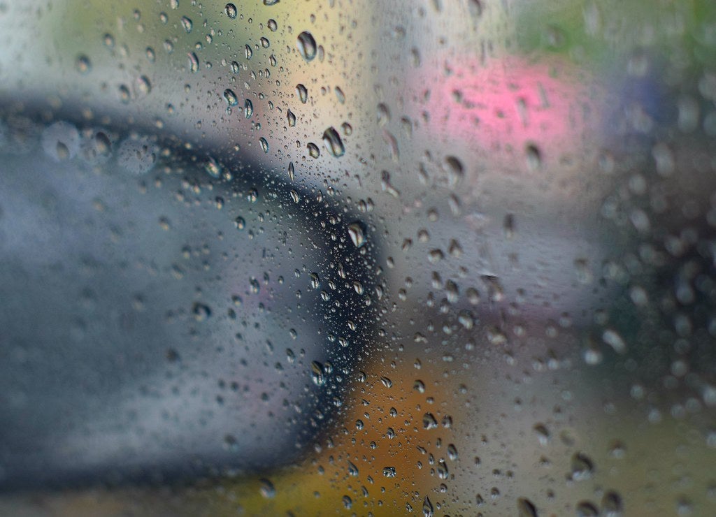 Aviso amarillo por lluvias de 20 l/m2 en una hora y tormentas en el interior de Castellón Aviso amarillo por lluvias de 20 l/m2 en una hora y tormentas en el interior de Castellón