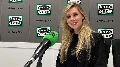 Elena Gambi, malabarista internacional premiada en el Circo de Luxemburgo Elena Gambi, malabarista internacional premiada en el Circo de Luxemburgo