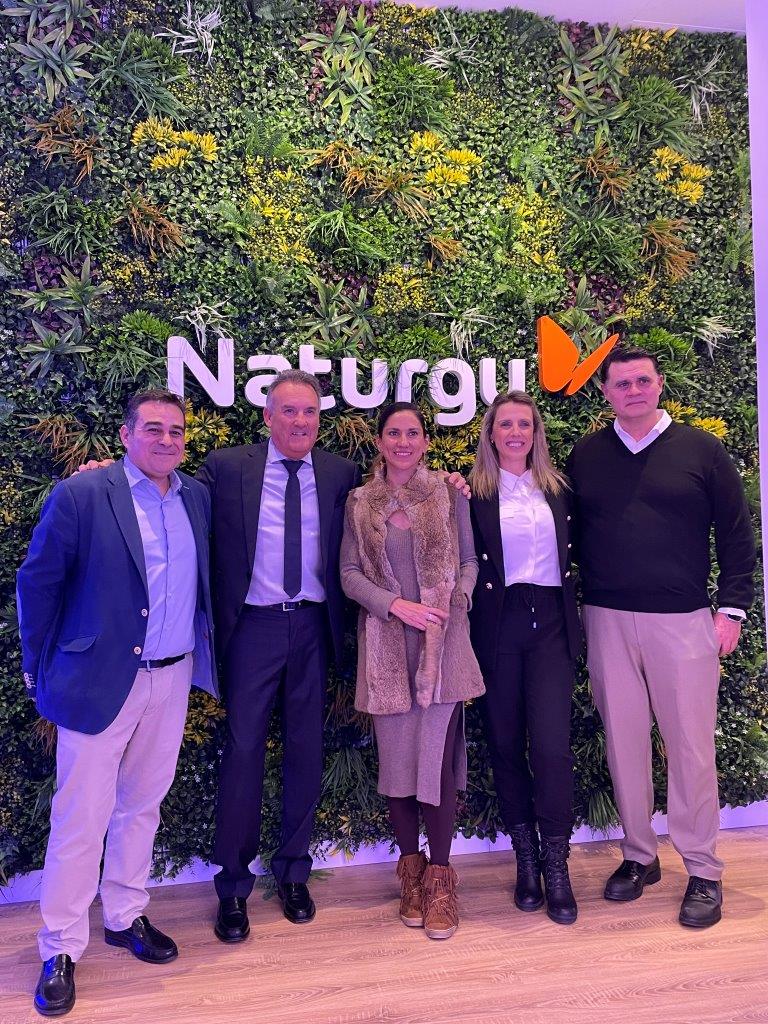 Sertiver Energía inaugura su nuevo espacio como tienda de referencia de Naturgy en Málaga Sertiver Energía inaugura su nuevo espacio como tienda de referencia de Naturgy en Málaga