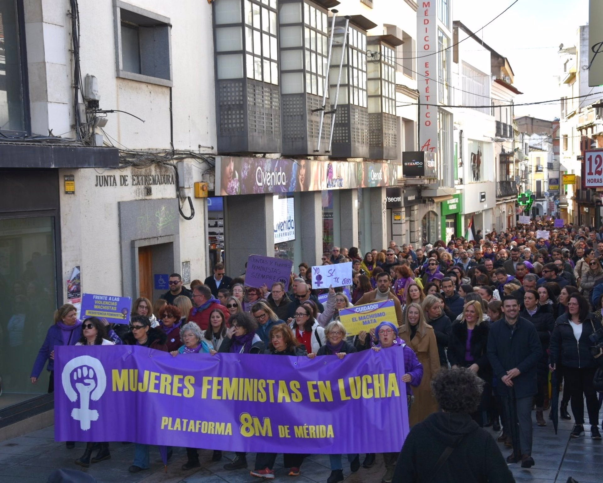 Extremadura vuelve a clamar por la igualdad en las diversas manifestaciones con motivo del 8M Extremadura vuelve a clamar por la igualdad en las diversas manifestaciones con motivo del 8M