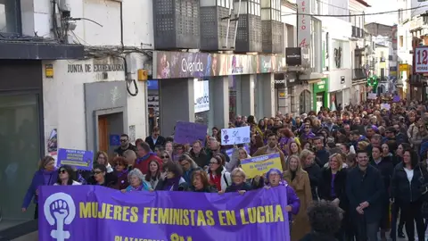 Extremadura vuelve a clamar por la igualdad en las diversas manifestaciones con motivo del 8M Extremadura vuelve a clamar por la igualdad en las diversas manifestaciones con motivo del 8M