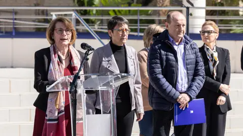 La Universitat Jaume I avanza en su compromiso por la igualdad con la Guía de Lenguaje Inclusivo La Universitat Jaume I avanza en su compromiso por la igualdad con la Guía de Lenguaje Inclusivo