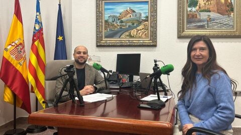 Juan Jos&eacute; Hern&aacute;ndez, alcalde de Monforte del Cid, con Mayte Vilaseca