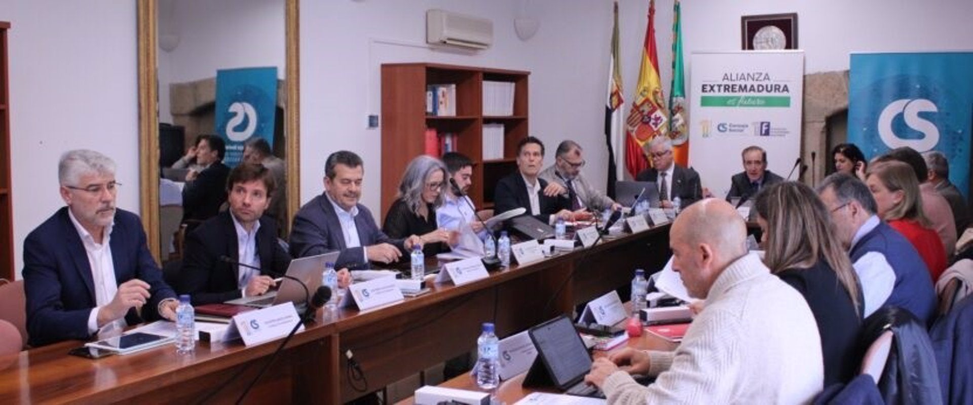 Aprobado el presupuesto de la Universidad de Extremadura para 2025 que asciende a 209,66 millones de euros Aprobado el presupuesto de la Universidad de Extremadura para 2025 que asciende a 209,66 millones de euros