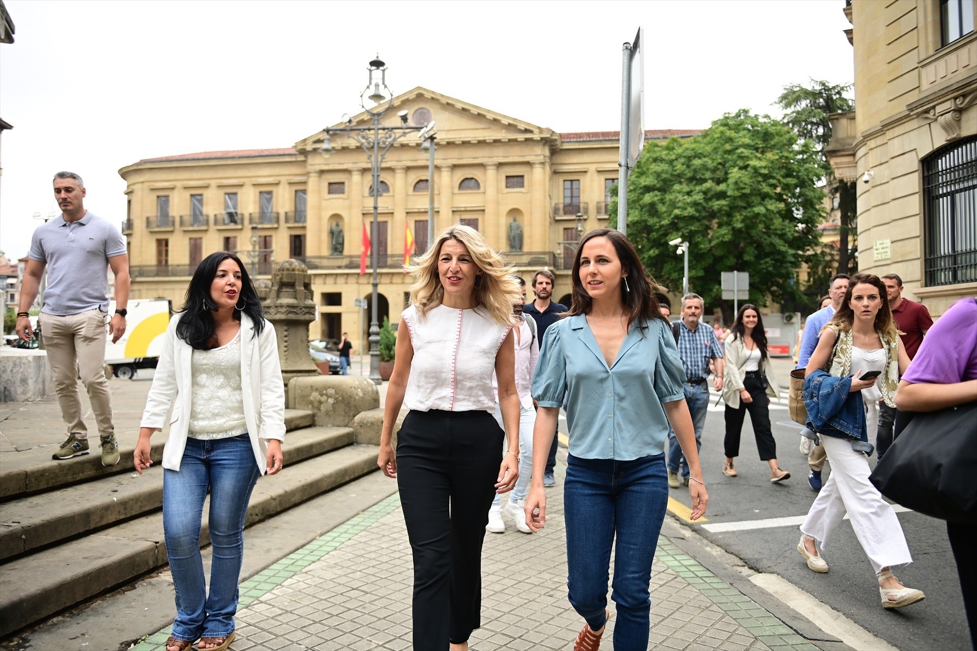 VOTA: ¿Cree que Sumar está perdiendo a favor de Podemos la iniciativa a la izquierda del PSOE? VOTA: ¿Cree que Sumar está perdiendo a favor de Podemos la iniciativa a la izquierda del PSOE?