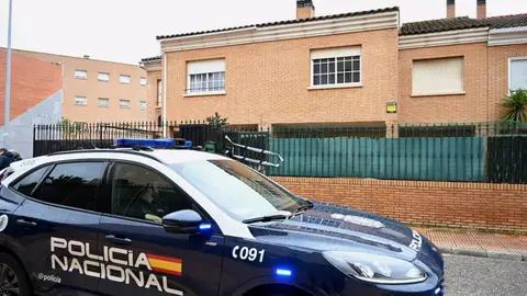 Fachada del piso tutelado en Badajoz donde ha sido asesinada una educadora de 35 años Fachada del piso tutelado en Badajoz donde ha sido asesinada una educadora de 35 años
