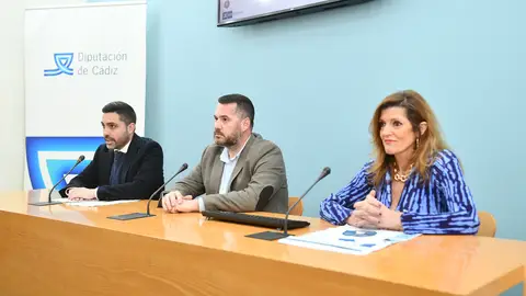 Andrés Clavijo y Antonio González, con Nausika Botamino Andrés Clavijo y Antonio González, con Nausika Botamino