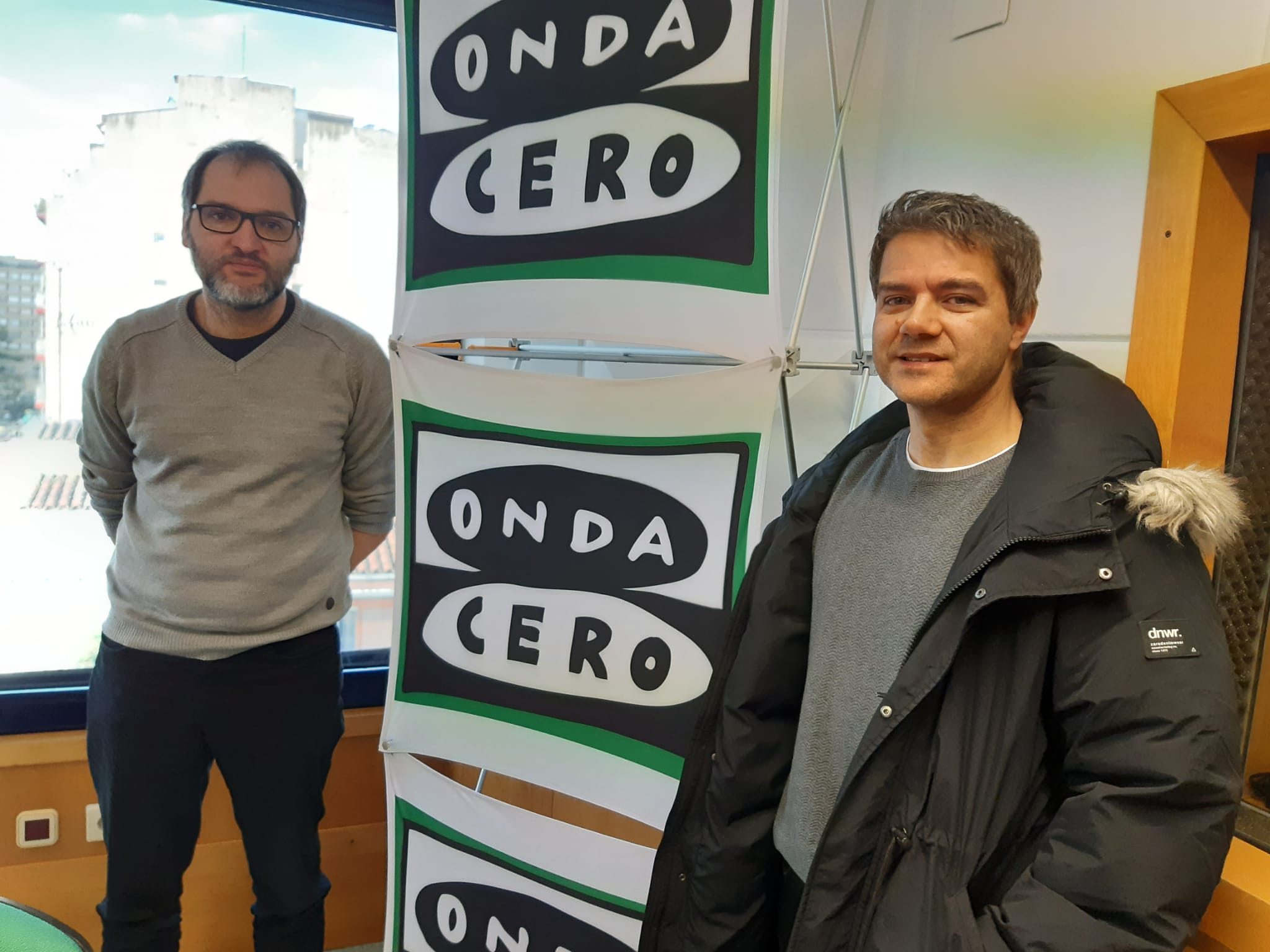 Tertúlia esportiva: El Hiopos agafa aire amb una victòria clau, el Lleida CF empata en el debut d’Idiákez i el Pons Lleida a les portes del títol de Copa del Rei Tertúlia esportiva: El Hiopos agafa aire amb una victòria clau, el Lleida CF empata en el debut d’Idiákez i el Pons Lleida a les portes del títol de Copa del Rei