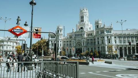 LOS ARANCELES IMPACTAR&Aacute;N EN LA ECONOM&Iacute;A, ADVIERTE EL BANCO DE ESPA&Ntilde;A