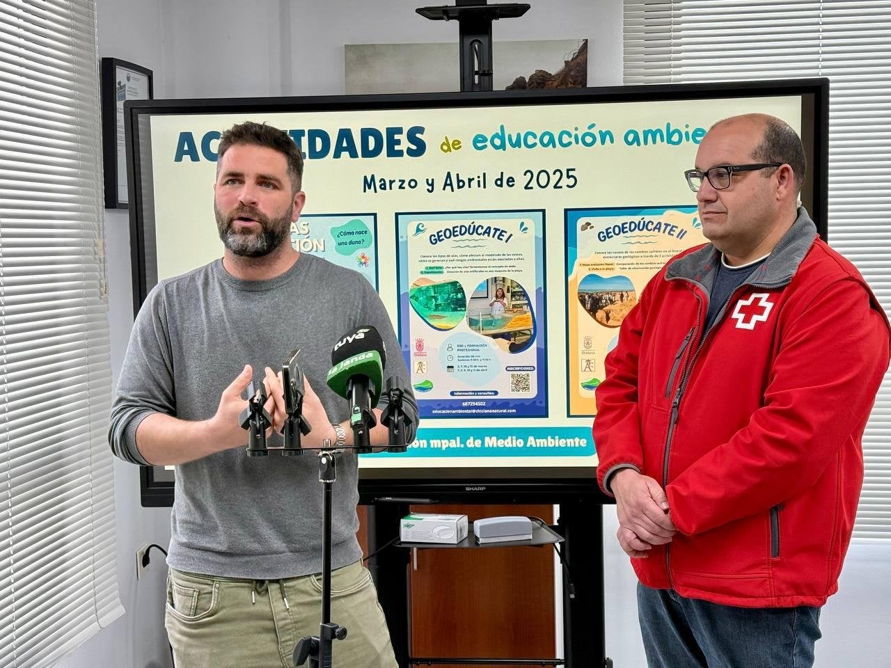 Las actividades del programa de Educación Ambiental de Chiclana alcanzan los 1.700 participantes durante los meses de marzo y abril Las actividades del programa de Educación Ambiental de Chiclana alcanzan los 1.700 participantes durante los meses de marzo y abril