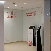 Povisa y Sergas acuerdan el nuevo contrato que entrará en vigor en abril Povisa y Sergas acuerdan el nuevo contrato que entrará en vigor en abril