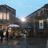 El Concello se compromete a consolidar la Plaza de Abastos como centro alimentario local y motor de una estrategia alimentaria local El Concello se compromete a consolidar la Plaza de Abastos como centro alimentario local y motor de una estrategia alimentaria local