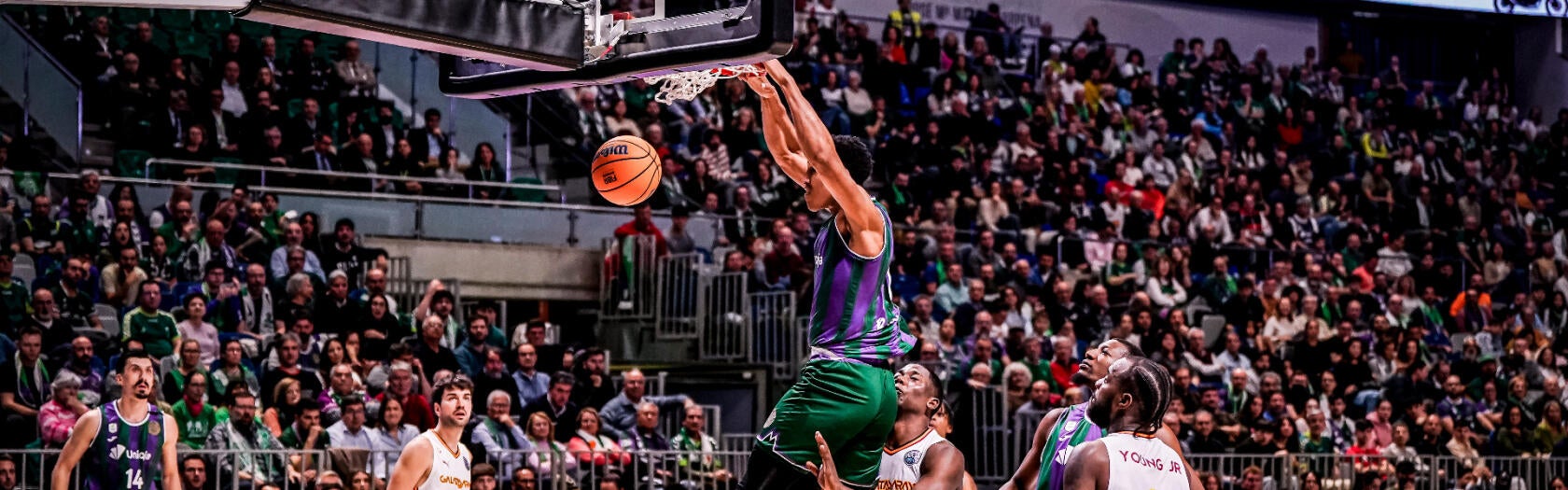 Navarro tras la victoria de Unicaja: "Cuarenta minutos en el Carpena son muy largos" Navarro tras la victoria de Unicaja: "Cuarenta minutos en el Carpena son muy largos"