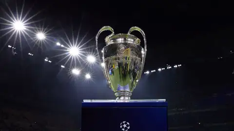 Imagen del trofeo de la Champions League. Imagen del trofeo de la Champions League.