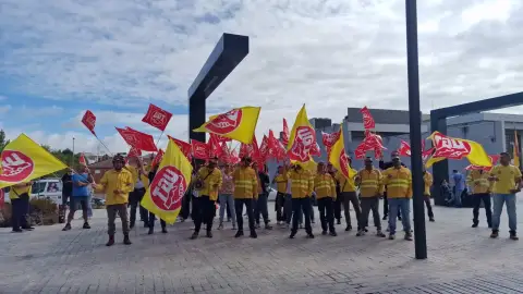 UGT urge a la Junta una solución para que no queden plazas sin cubrir de bombero forestal en proceso de estabilización UGT urge a la Junta una solución para que no queden plazas sin cubrir de bombero forestal en proceso de estabilización