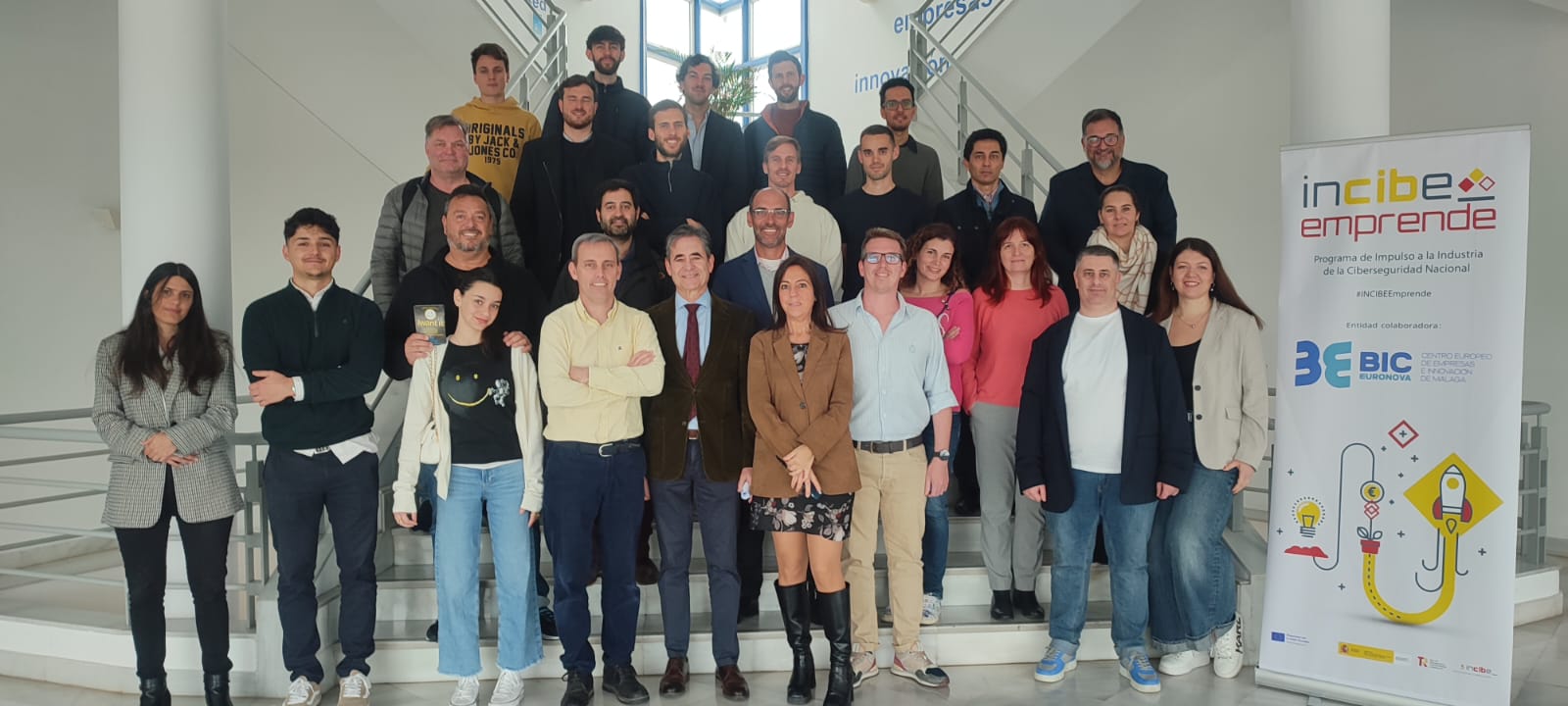 BIC Euronova acelera 20 proyectos empresariales, que competirán para completar su formación en Silicon Valley, a través del programa CIBEREMPRENDE del INCIBE BIC Euronova acelera 20 proyectos empresariales, que competirán para completar su formación en Silicon Valley, a través del programa CIBEREMPRENDE del INCIBE
