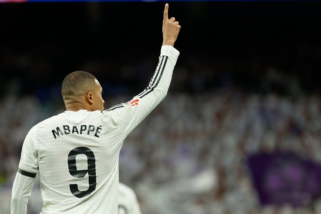 Mbappé entra finalmente en la convocatoria Mbappé entra finalmente en la convocatoria