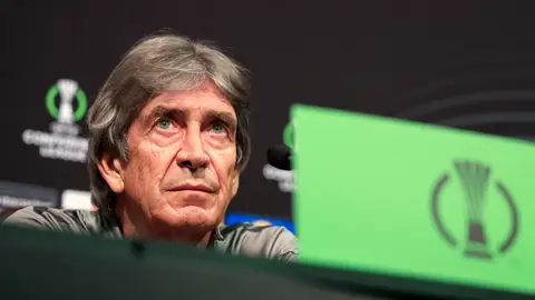 Manuel Pellegrini, técnico del Real Betis Balompié. Manuel Pellegrini, técnico del Real Betis Balompié.