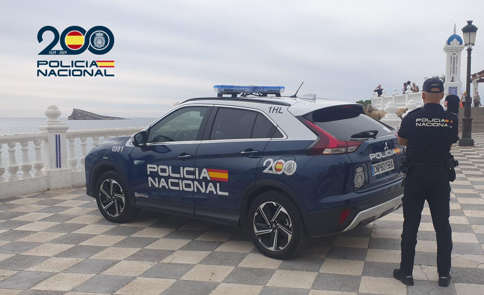 La Policía Nacional detiene en Benidorm a un trabajador de hostelería por un delito de robo con fuerza La Policía Nacional detiene en Benidorm a un trabajador de hostelería por un delito de robo con fuerza