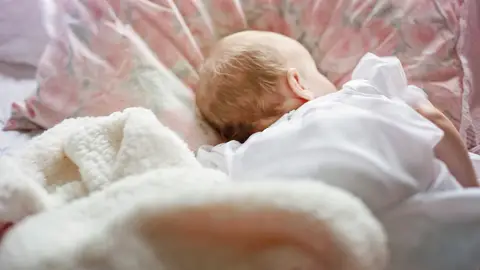Los padres pierden hasta 750 horas de sueño durante el primer año de vida de su bebé Los padres pierden hasta 750 horas de sueño durante el primer año de vida de su bebé