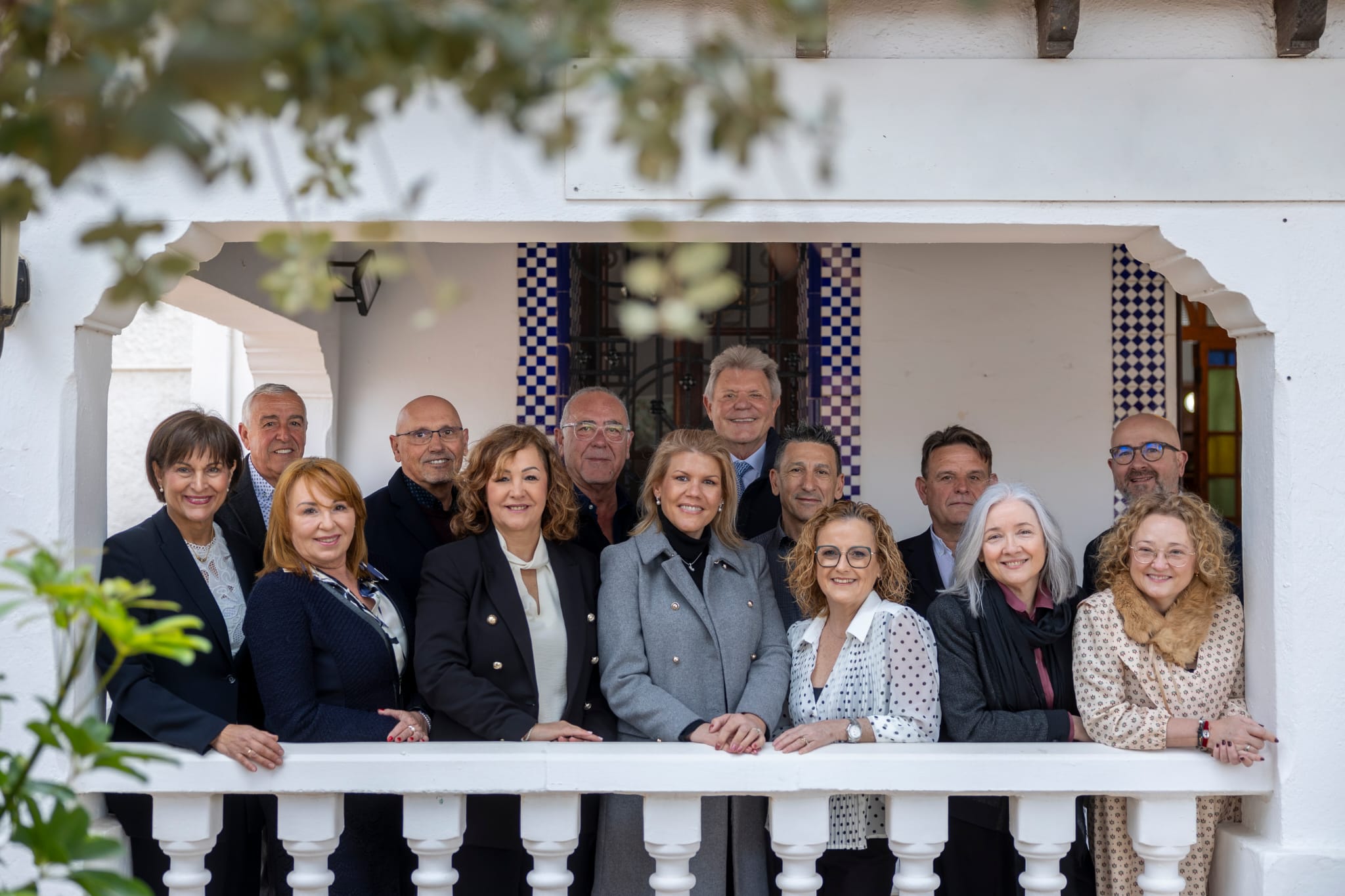 La mayorala Mayte Perez Devesa, nos invita a descubrir les festes de Sant Josep de l'Alfàs del Pi La mayorala Mayte Perez Devesa, nos invita a descubrir les festes de Sant Josep de l'Alfàs del Pi