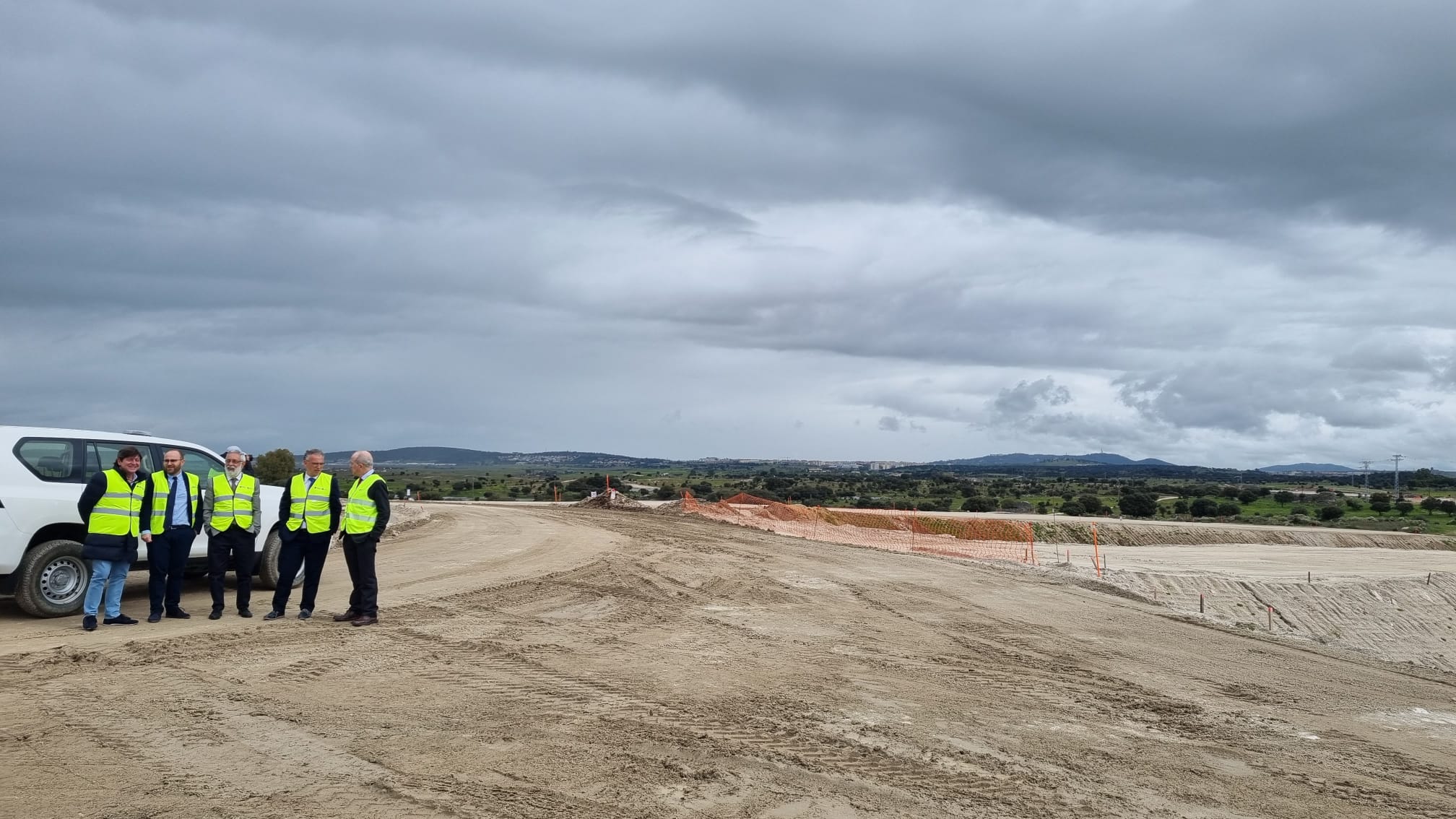 El delegado del Gobierno en Extremadura visita las obras de la variante de Malpartida de Cáceres El delegado del Gobierno en Extremadura visita las obras de la variante de Malpartida de Cáceres