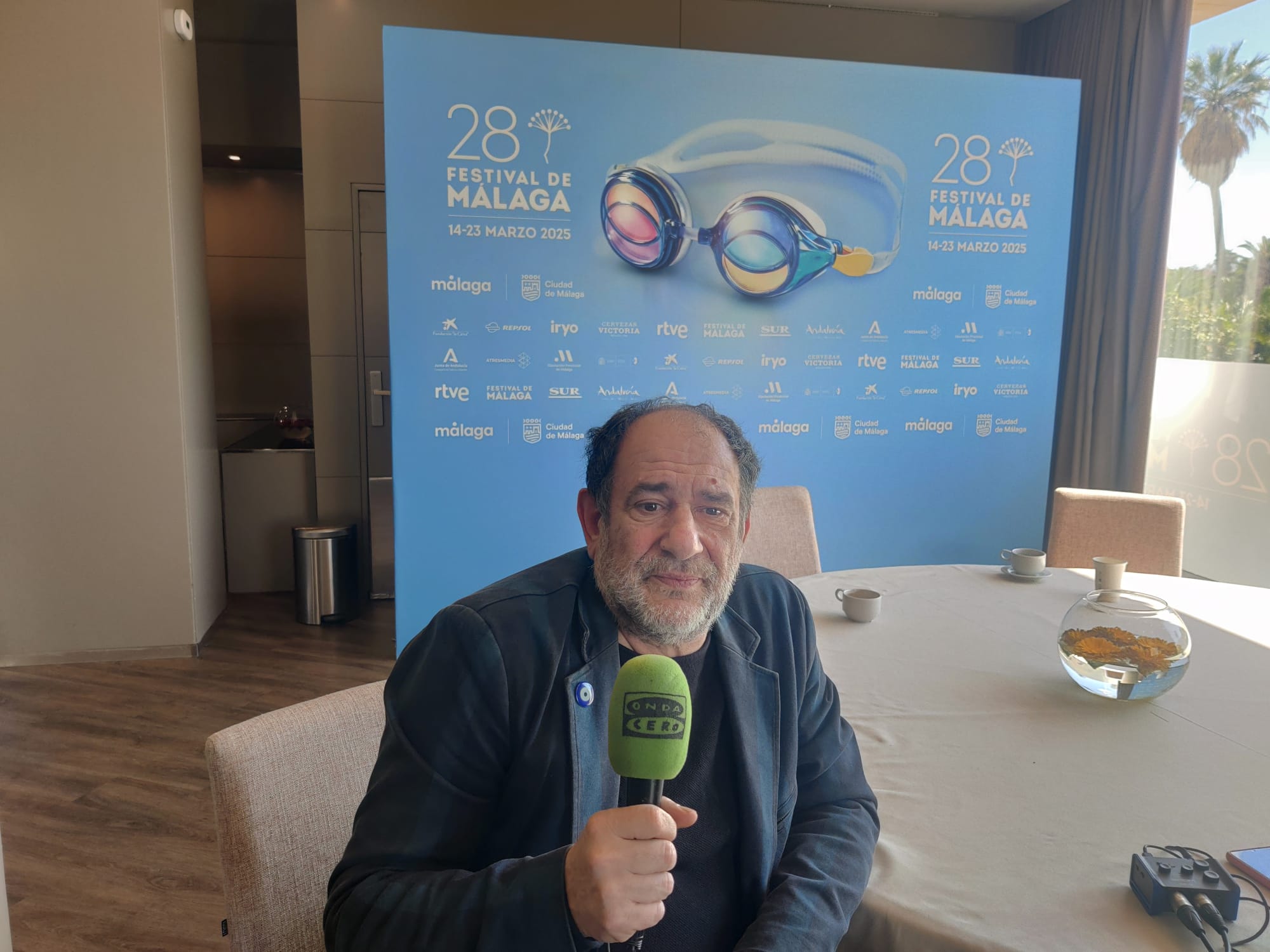 Karra Elejalde, en Tierra de nadie: "Soy un narco a la antigua, sin armas, de los de la vieja escuela" Karra Elejalde, en Tierra de nadie: "Soy un narco a la antigua, sin armas, de los de la vieja escuela"