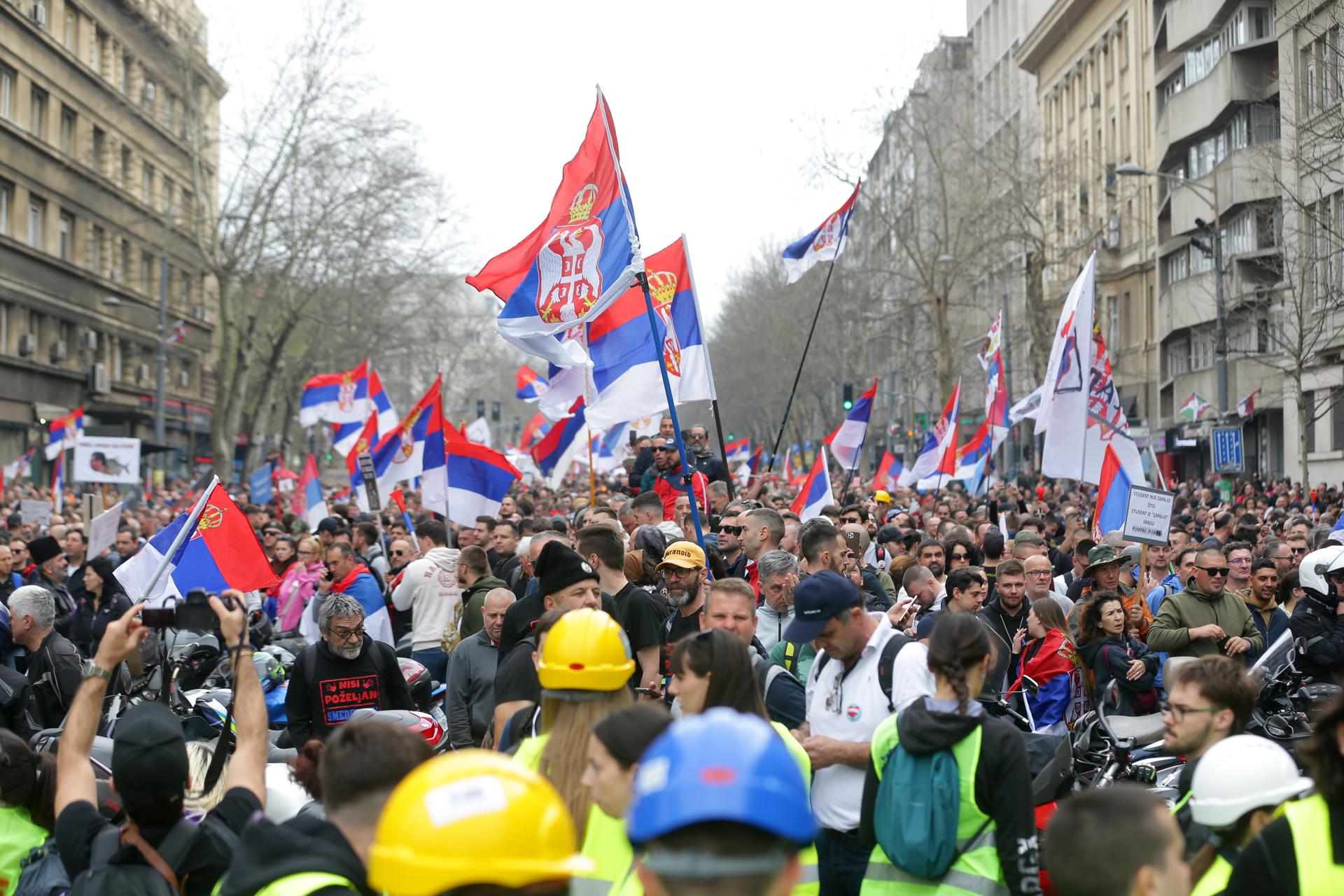 Manifestaciones masivas contra el Gobierno en Serbia: ¿Qué está pasando en el país? Manifestaciones masivas contra el Gobierno en Serbia: ¿Qué está pasando en el país?