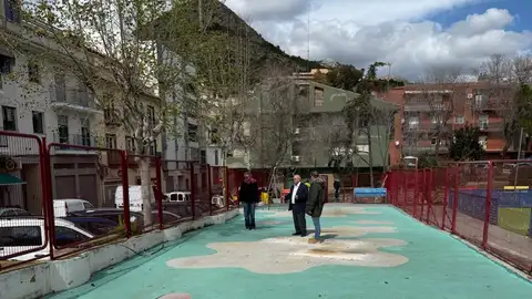 Callosa d’en Sarrià invierte cerca de 100.000 euros en arreglar el parque del Llaurador y la zona del Calvario Callosa d’en Sarrià invierte cerca de 100.000 euros en arreglar el parque del Llaurador y la zona del Calvario