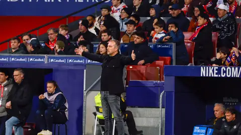 Flick: "Queda un camino largo, pero veo al equipo bien" Flick: "Queda un camino largo, pero veo al equipo bien"