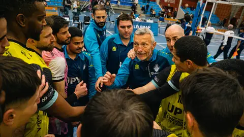El efecto Zanini devuelve al UPV Léleman Conqueridor a la tercera plaza El efecto Zanini devuelve al UPV Léleman Conqueridor a la tercera plaza