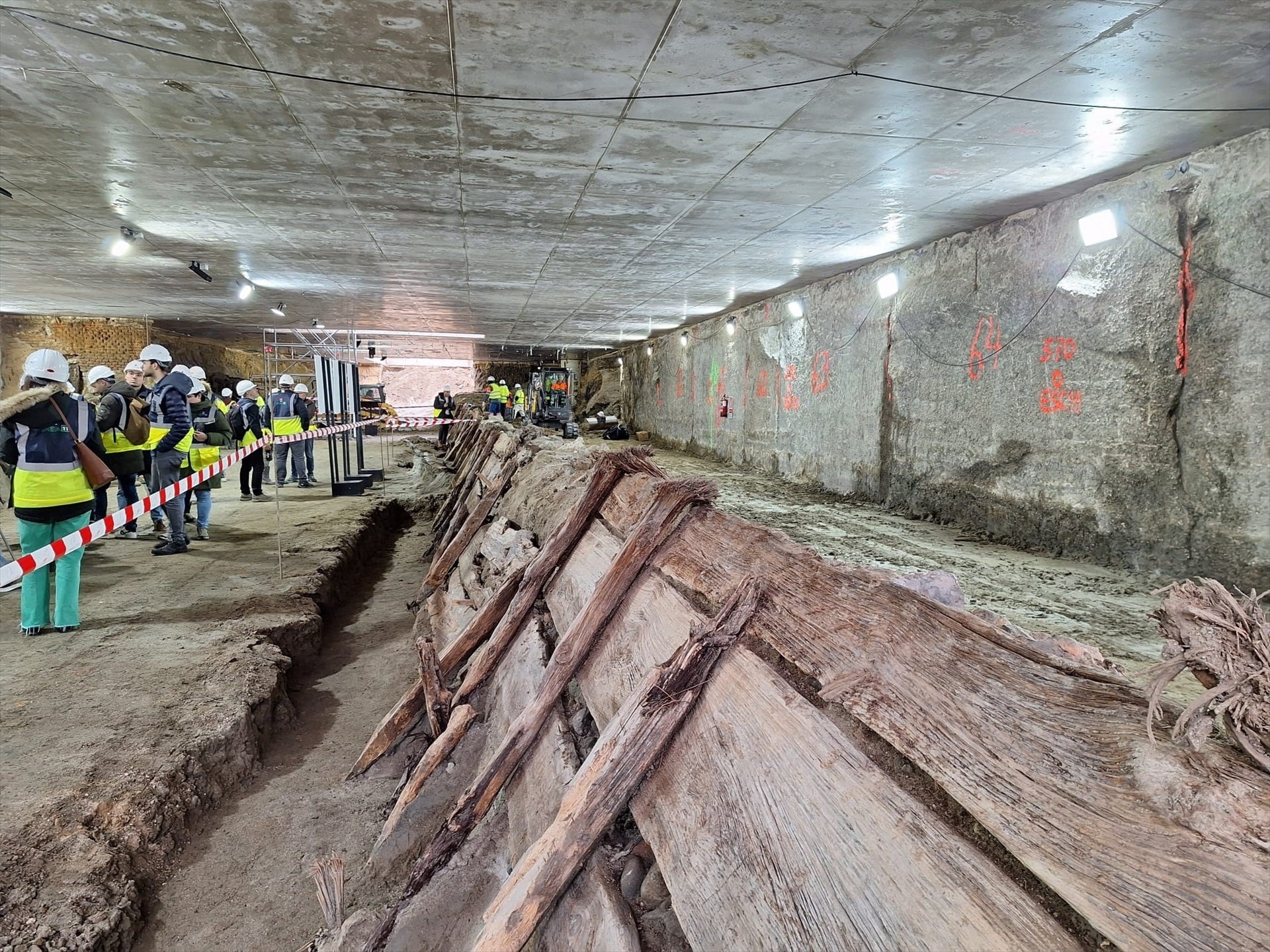 Un tercio de la futura estación de Metro de Madrid Río ya está construido Un tercio de la futura estación de Metro de Madrid Río ya está construido