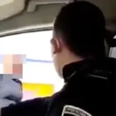 Piden dos años y dos meses de prisión para dos agentes de la Policía Local de Benidorm por insultar a una mujer transexual y grabarlo Piden dos años y dos meses de prisión para dos agentes de la Policía Local de Benidorm por insultar a una mujer transexual y grabarlo