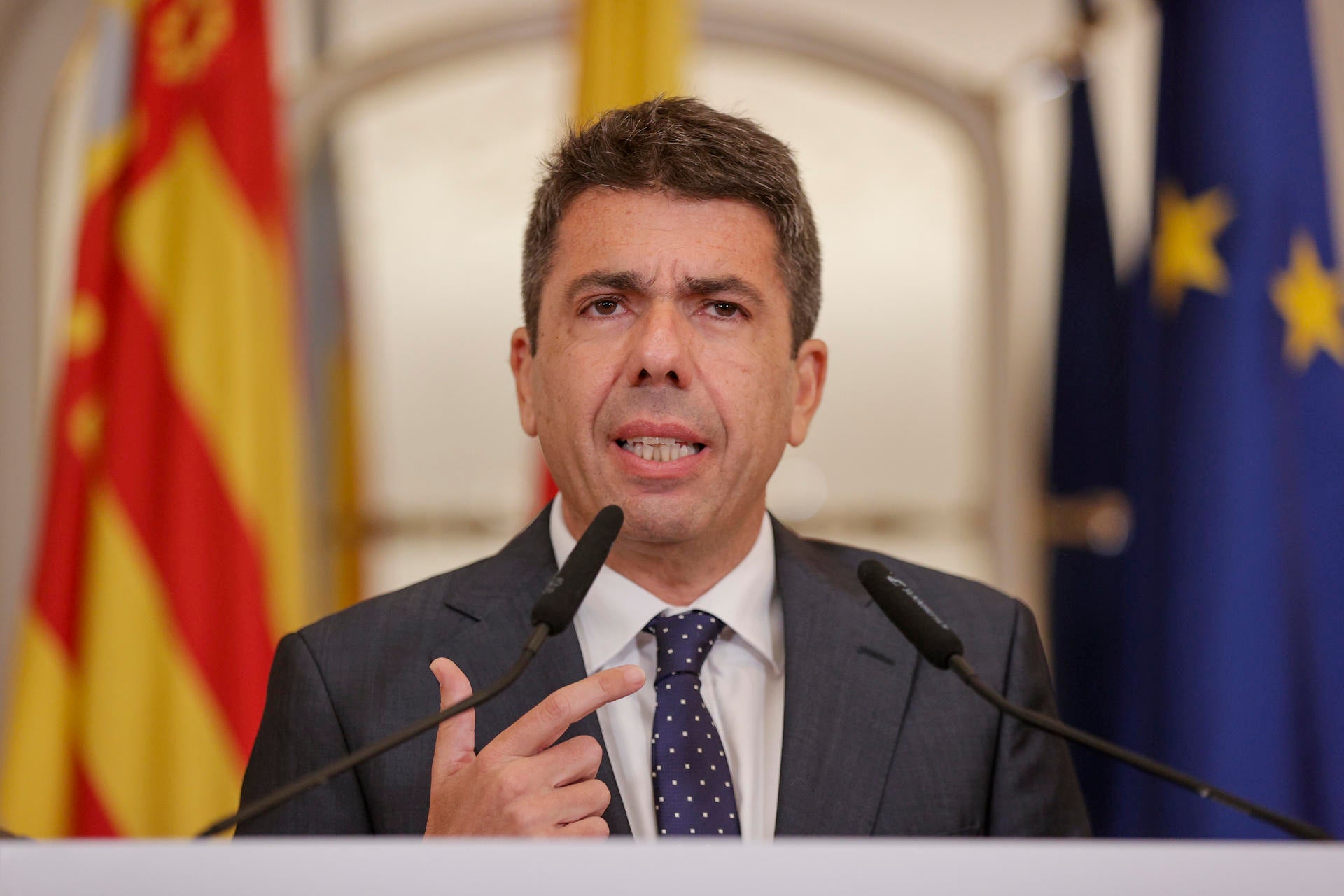 Mazón anuncia un acuerdo con Vox para aprobar los nuevos Presupuestos y carga contra Sánchez Mazón anuncia un acuerdo con Vox para aprobar los nuevos Presupuestos y carga contra Sánchez