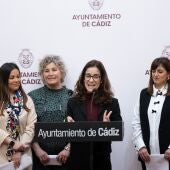 Gloria Bazán, durante la rueda de prensa