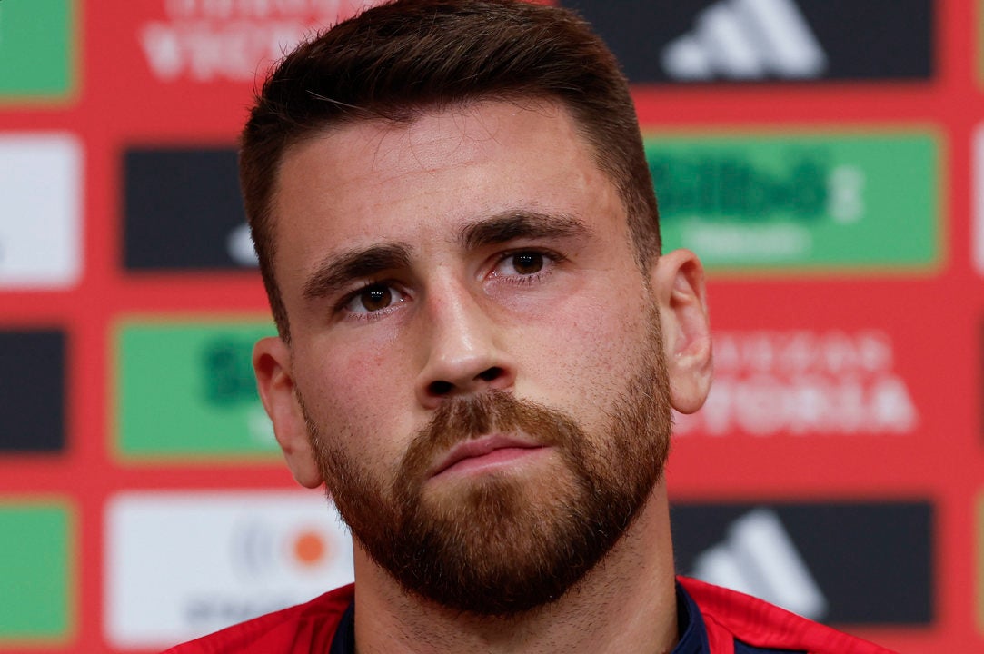 Unai Simón sale en defensa de Iñigo Martínez Unai Simón sale en defensa de Iñigo Martínez