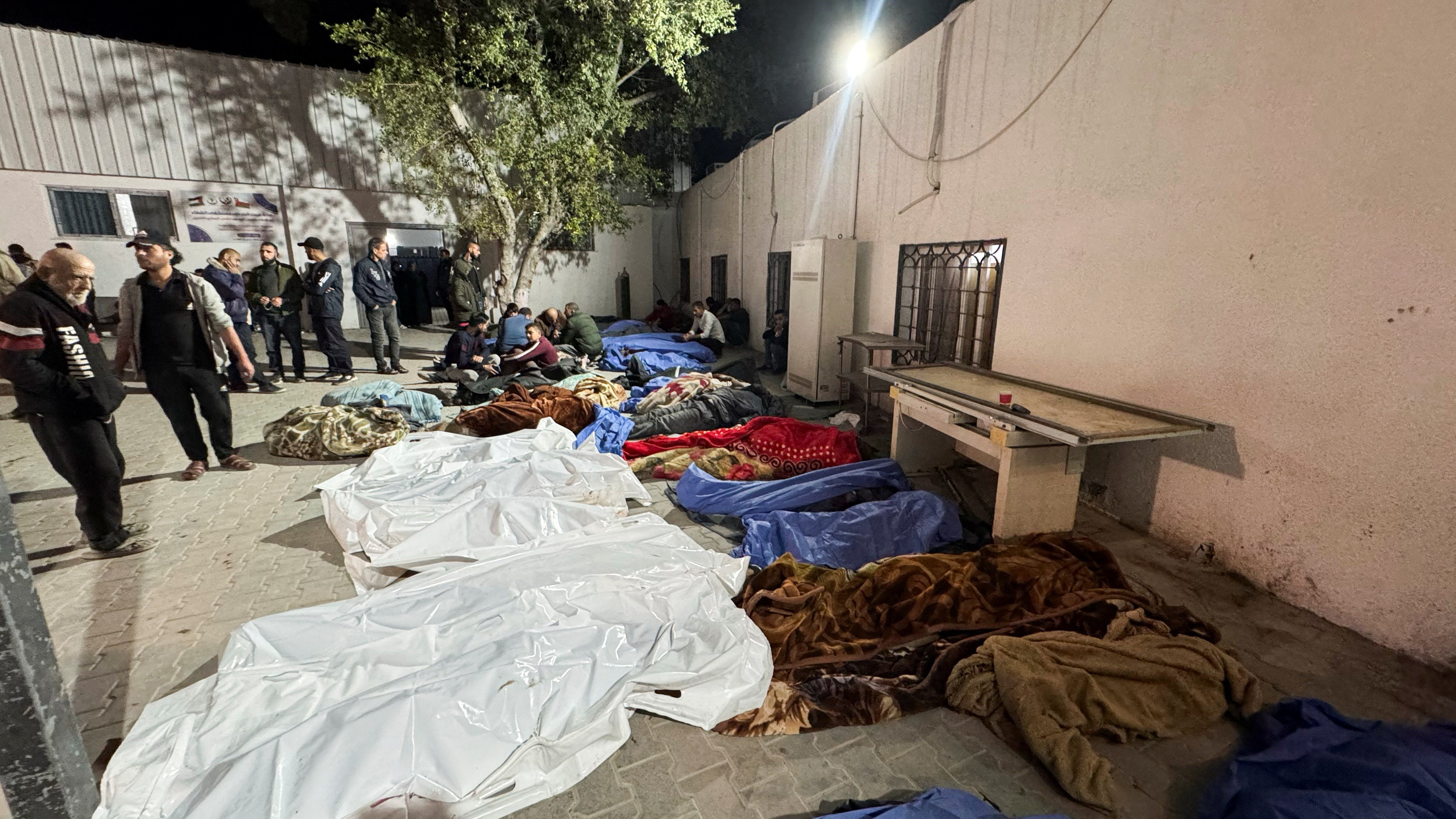 Israel rompe el alto el fuego con nuevos ataques en Gaza que dejan más de 300 muertos Israel rompe el alto el fuego con nuevos ataques en Gaza que dejan más de 300 muertos