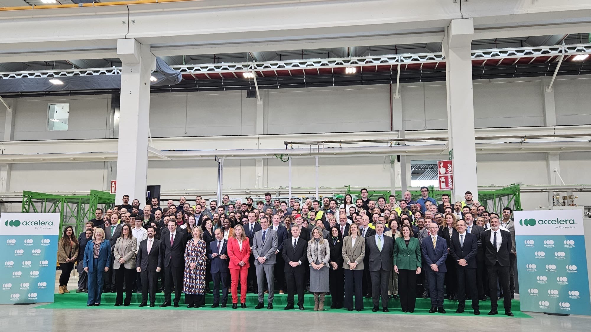 Pedro Sánchez visita la fábrica de electrolizadores de Cummins en Guadalajara, referente en hidrógeno verde Pedro Sánchez visita la fábrica de electrolizadores de Cummins en Guadalajara, referente en hidrógeno verde
