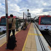 La enésima de Feve en León: El bus lleva a los viajeros hasta La Asunción pero los trenes no dan servicio La enésima de Feve en León: El bus lleva a los viajeros hasta La Asunción pero los trenes no dan servicio