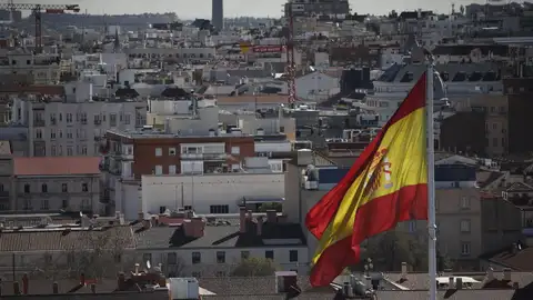 El PIB de Extremadura crecerá un 2,6% este año, dos décimas por debajo de la media nacional El PIB de Extremadura crecerá un 2,6% este año, dos décimas por debajo de la media nacional