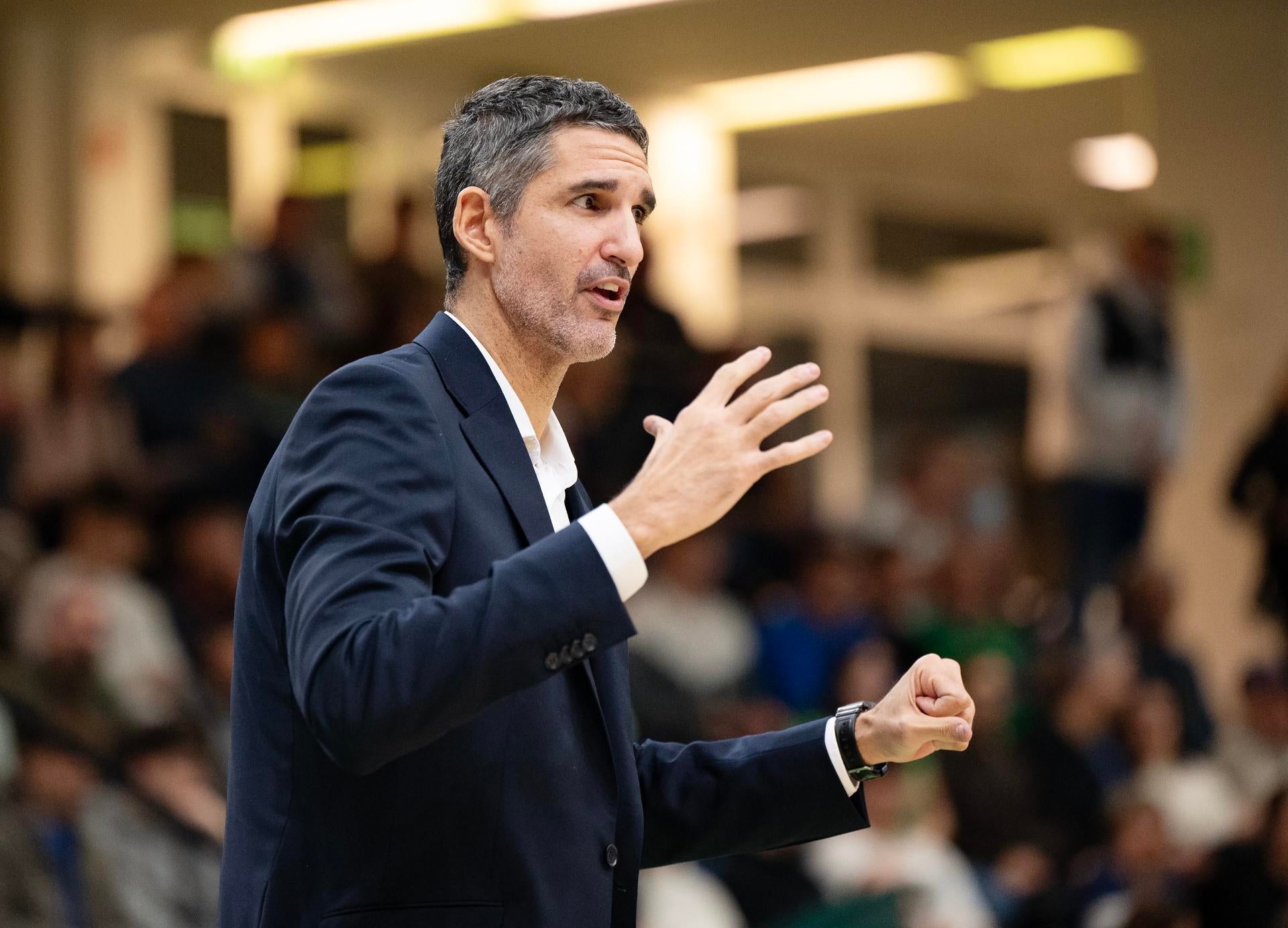 Burgos: "Nos hemos preparado para dar la mejor imagen y ser muy competitivas" Burgos: "Nos hemos preparado para dar la mejor imagen y ser muy competitivas"