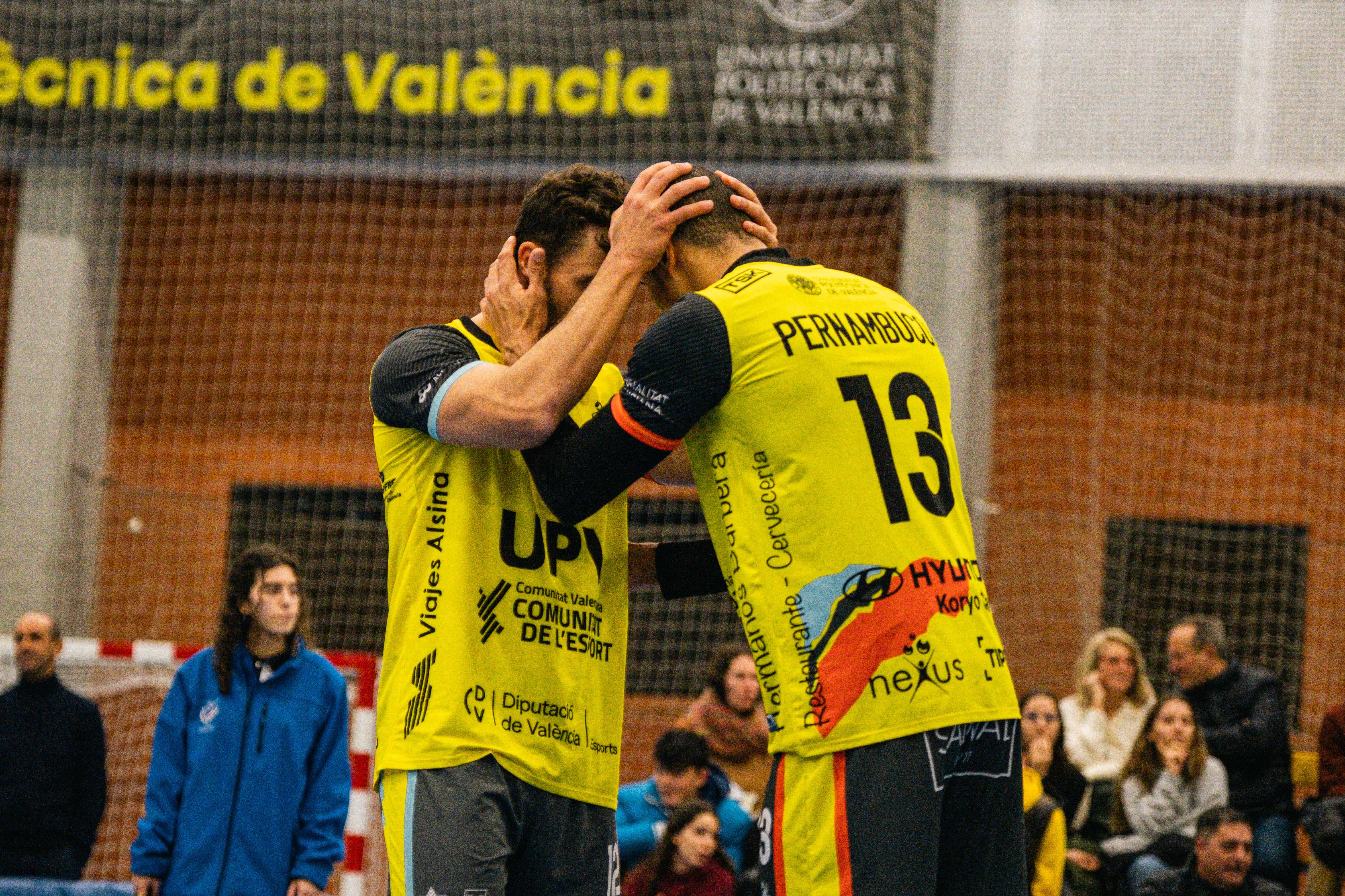 UPV Léleman Conqueridor y Unicaja Costa de Almería vuelven a verse en los playoffs UPV Léleman Conqueridor y Unicaja Costa de Almería vuelven a verse en los playoffs
