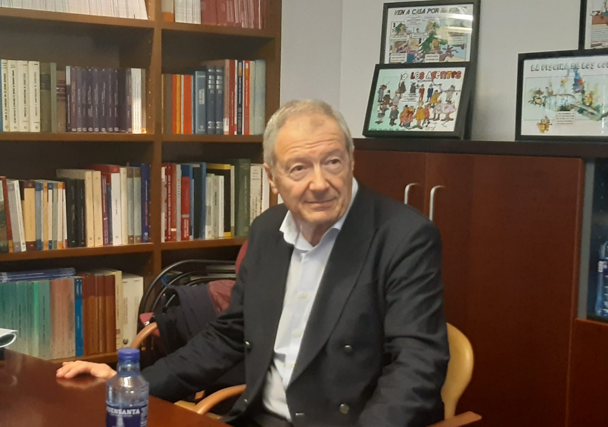 "Estamos haciendo barbaridades", afirma el ingeniero especialista en ferrocarril Iñaki Barrón "Estamos haciendo barbaridades", afirma el ingeniero especialista en ferrocarril Iñaki Barrón