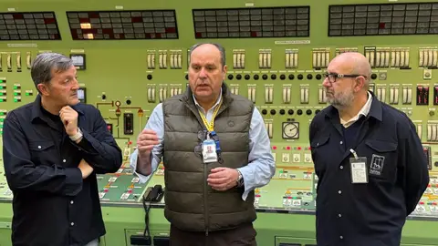 CSIF defiende prolongar la vida útil de Almaraz para favorecer la creación de empleo y revitalizar la economía CSIF defiende prolongar la vida útil de Almaraz para favorecer la creación de empleo y revitalizar la economía