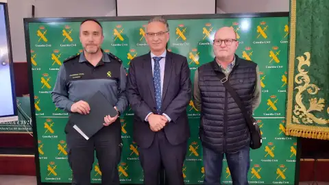 Un plan de la Guardia Civil permite reducir en más del 30% los robos y hurtos de aceitunas en la provincia de Badajoz Un plan de la Guardia Civil permite reducir en más del 30% los robos y hurtos de aceitunas en la provincia de Badajoz