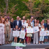 Caixa Popular reforça el seu compromís amb la igualtat de gènere triplicant el fons d'ajudes Caixa Popular reforça el seu compromís amb la igualtat de gènere triplicant el fons d'ajudes