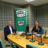 José Román Arroyo, concejal de turismo de Orgaz e Irene Suárez, técnica de turismo del municipio. 